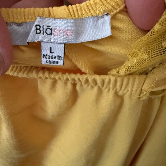 Yellow Lace Overlay Spaghetti Strap Jumpsuit With Tie Back And Sheer Waist Detai - Picture 7 of 8